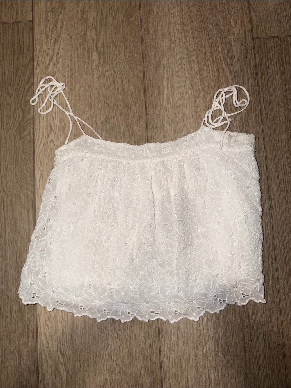 Wilfred White Floral Eyelet Lace Camisole